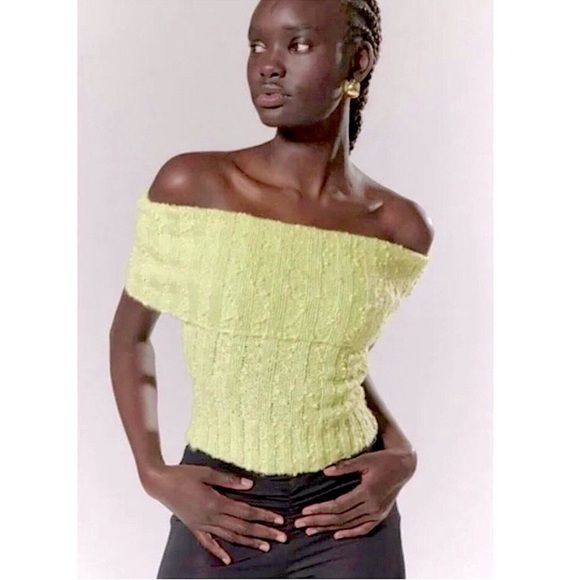 UO Silence + Noise Starlet Off-The-Shoulder Knit Top Lime Green Size Small New - Picture 4 of 10